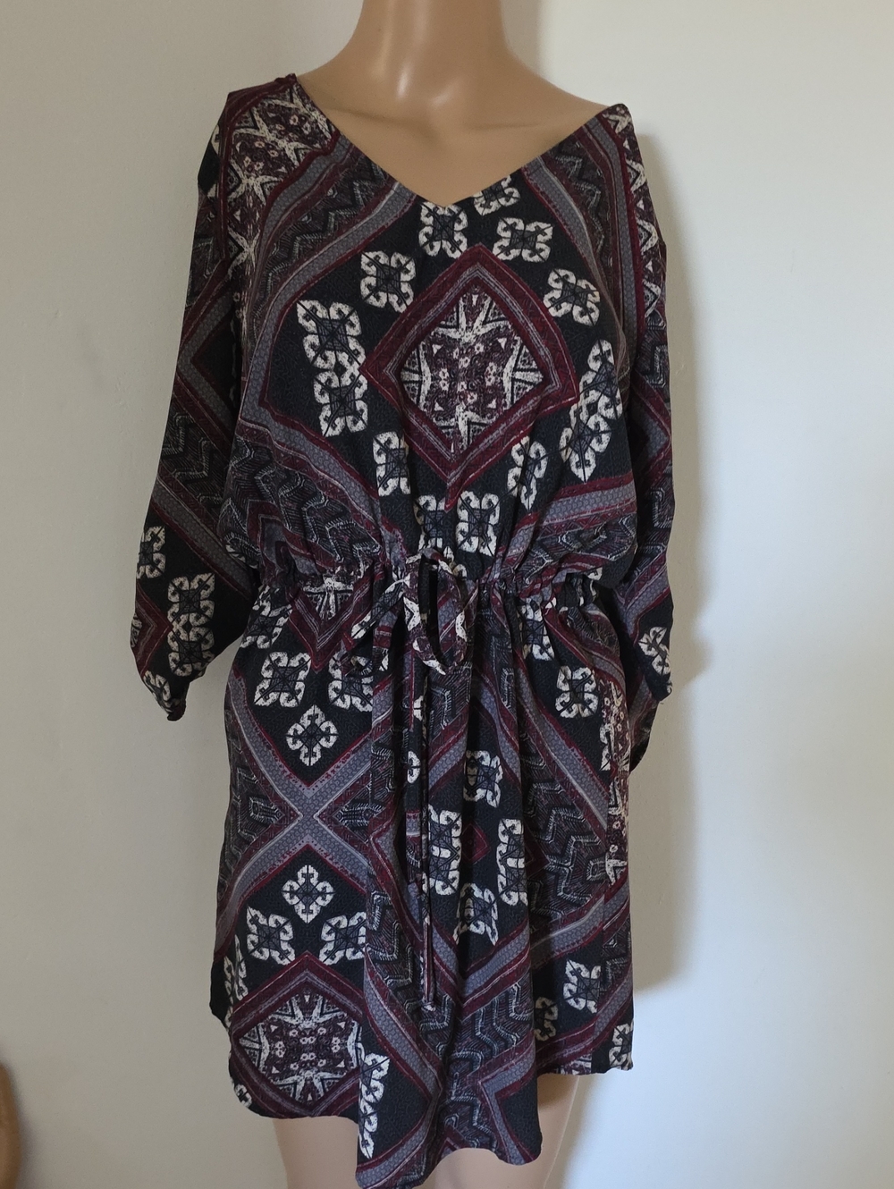 Lemon Burgundy and Black Long Sleeve Dress Size Small